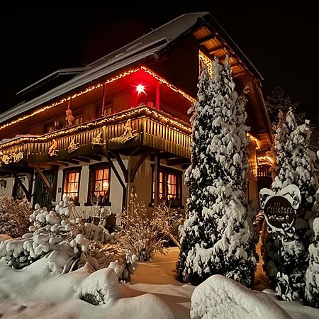 Hollhouse - Bed & Breakfast Hinterzarten Buitenkant foto