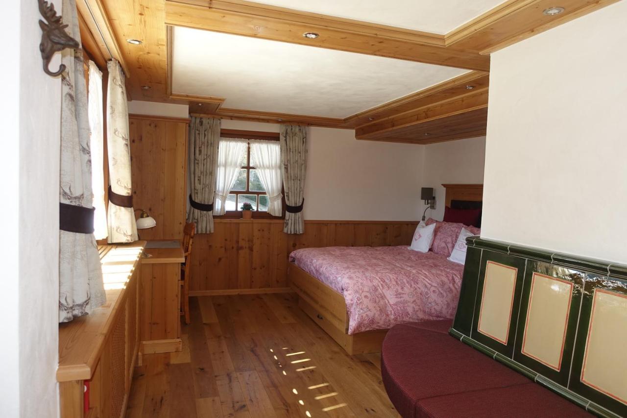 Hollhouse - Bed & Breakfast Hinterzarten Buitenkant foto